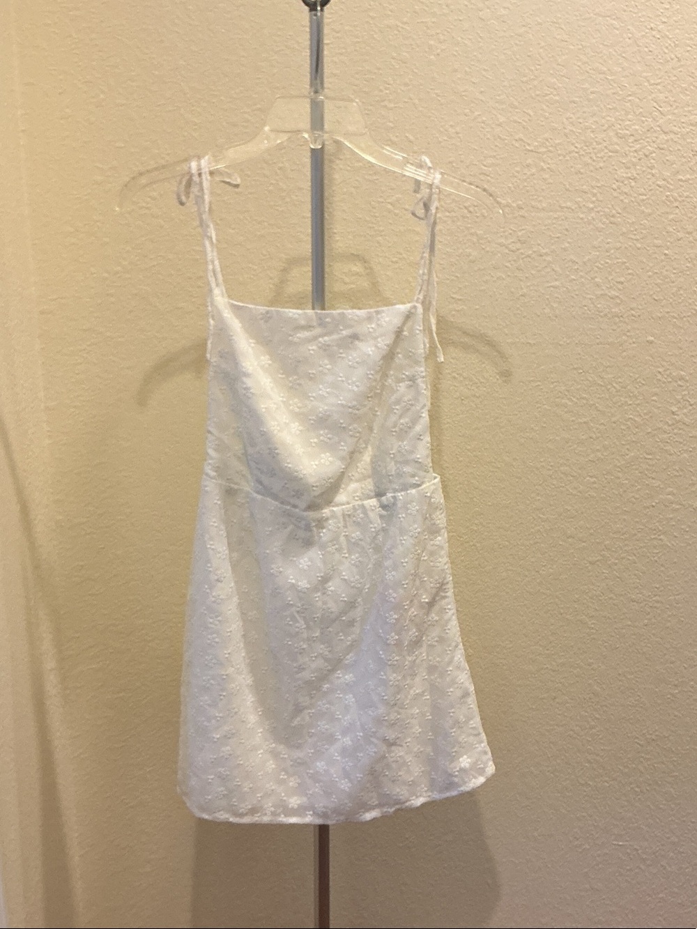 Missguided Petite Broderie Backless Mini Dress